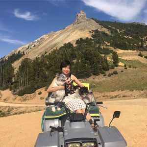 Meet your Posher, Bella